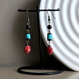 Серьги – гранат, бирюза, яшма красная.