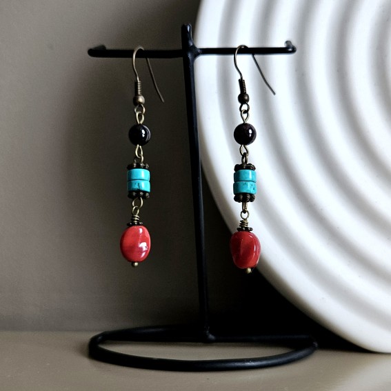 Серьги – гранат, бирюза, яшма красная.